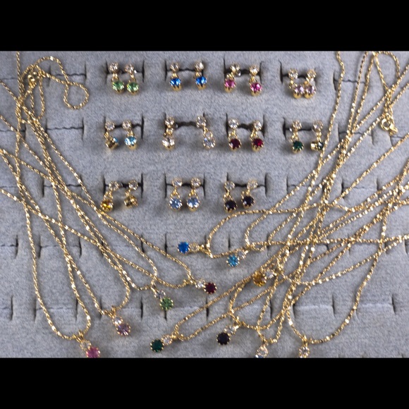 Vintage Seta 22 piece necklace & Earring Wardrobe - Picture 7 of 8